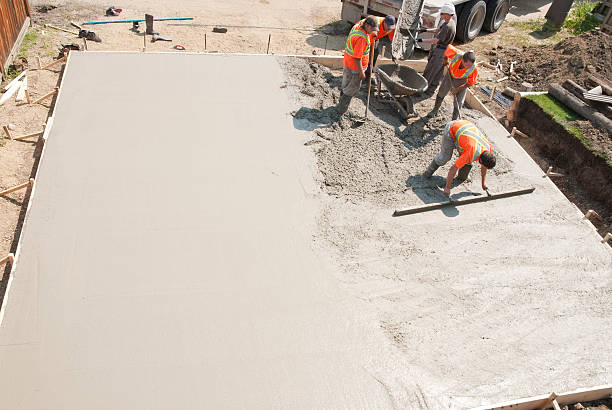  Flora Vista, NM Concrete contractor Pros